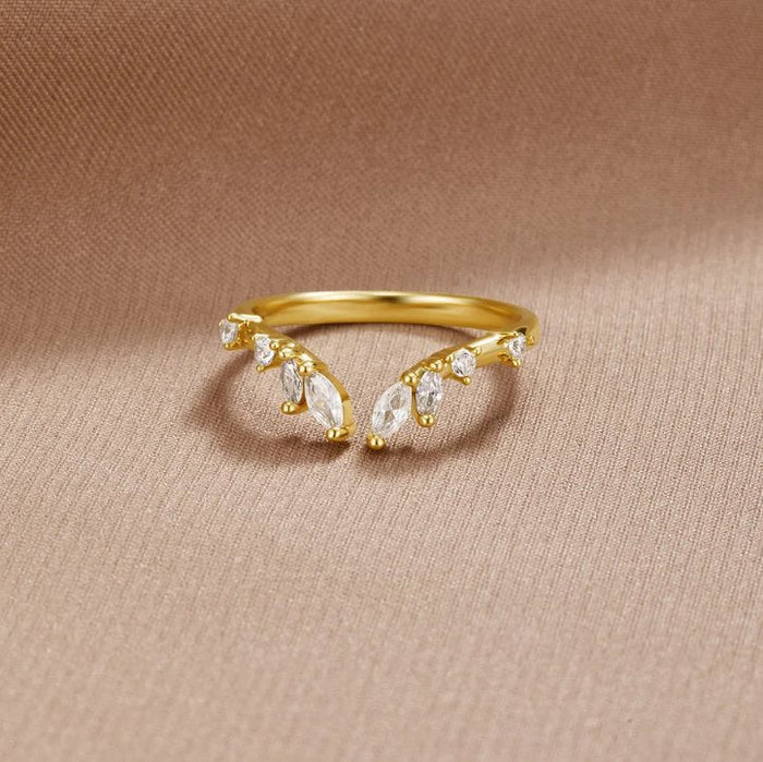 Lily Crystal Gold Vine Ring